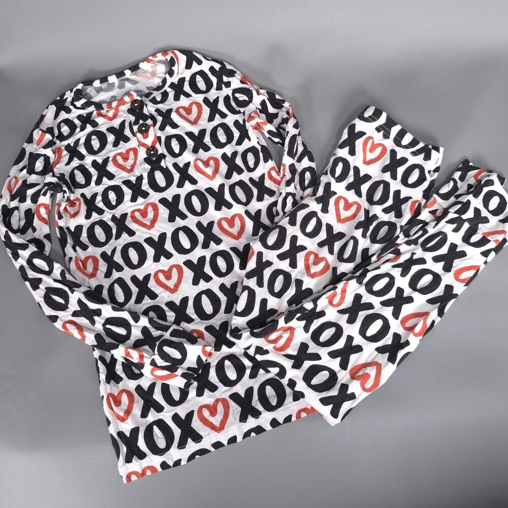 GIGI AND MAX Girls Pajama Size 8Y Set XOXO Heart Long Sleeve Top Pants